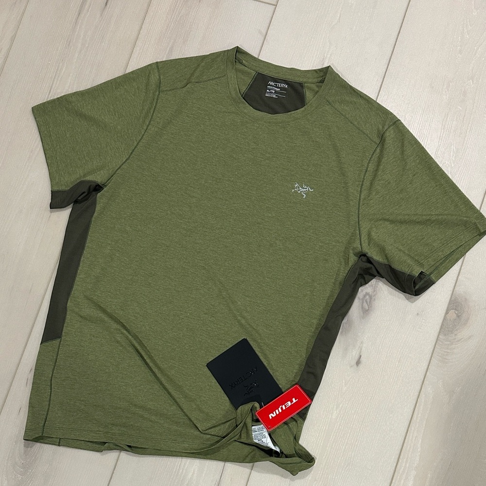 Arc'teryx Men's Olive Short Sleeve Tee